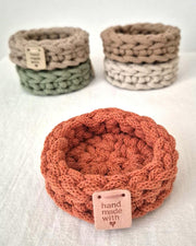Mini-Häkelschale aus Baumwollkordel, 8,5 cm